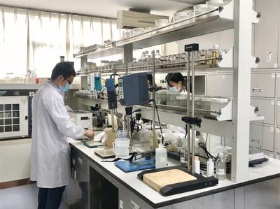 肇慶化妝品產業(yè)鏈探秘 從OEM代工到品牌銷售，一站式購物指南